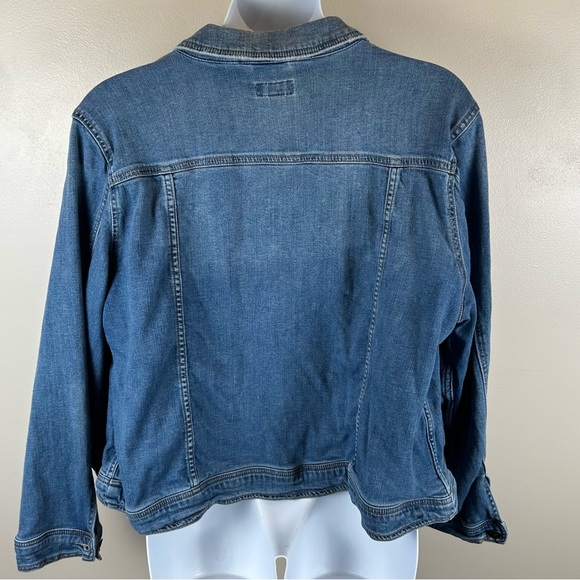 Ava & Viv Denim Trucker Jacket Womens 3 X Jean Jacket Button Up Pockets Flaw - Picture 3 of 9